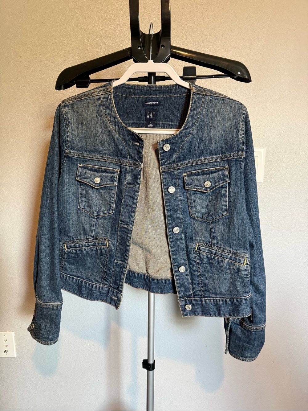 GAP Women's Medium Blue Collarless Denim Jacket